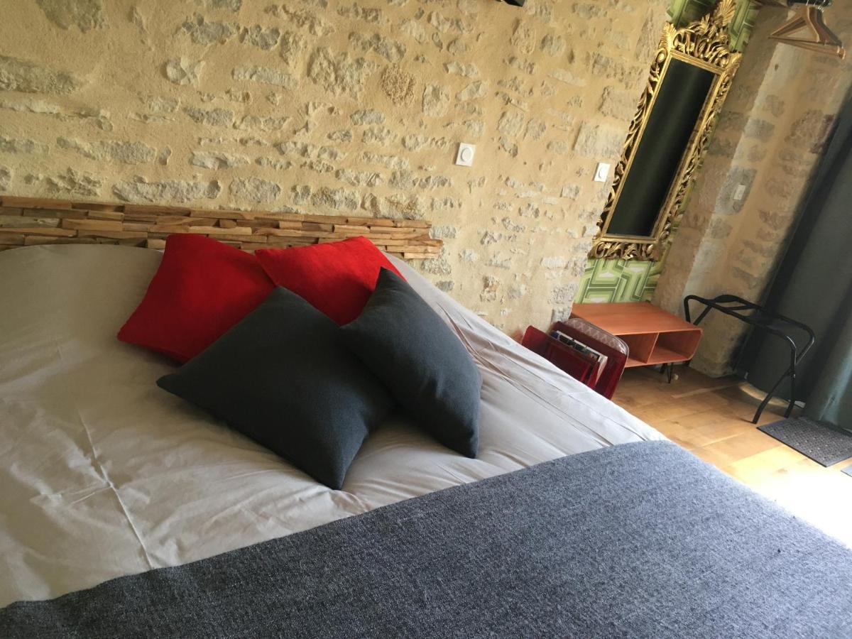 Au Cheval Bleu Bed and Breakfast Fontenay-près-Vézelay Eksteriør billede